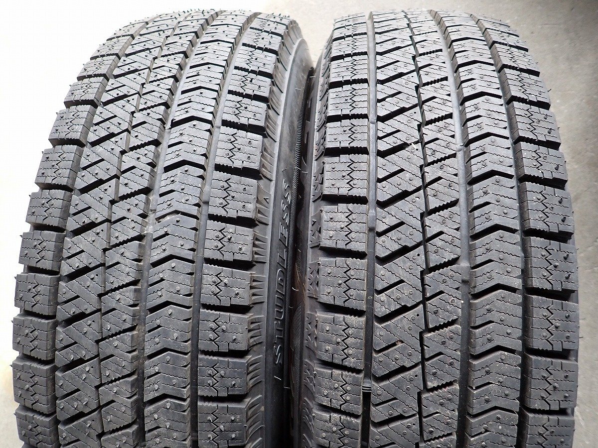 アクア ヤリス ヴィッツ フィット キューブ 美品! 175/70R14 バリ山 YS14277【送料無料175/70R14】ヤリス ヴィッツ アクア等に 2022年製 BS