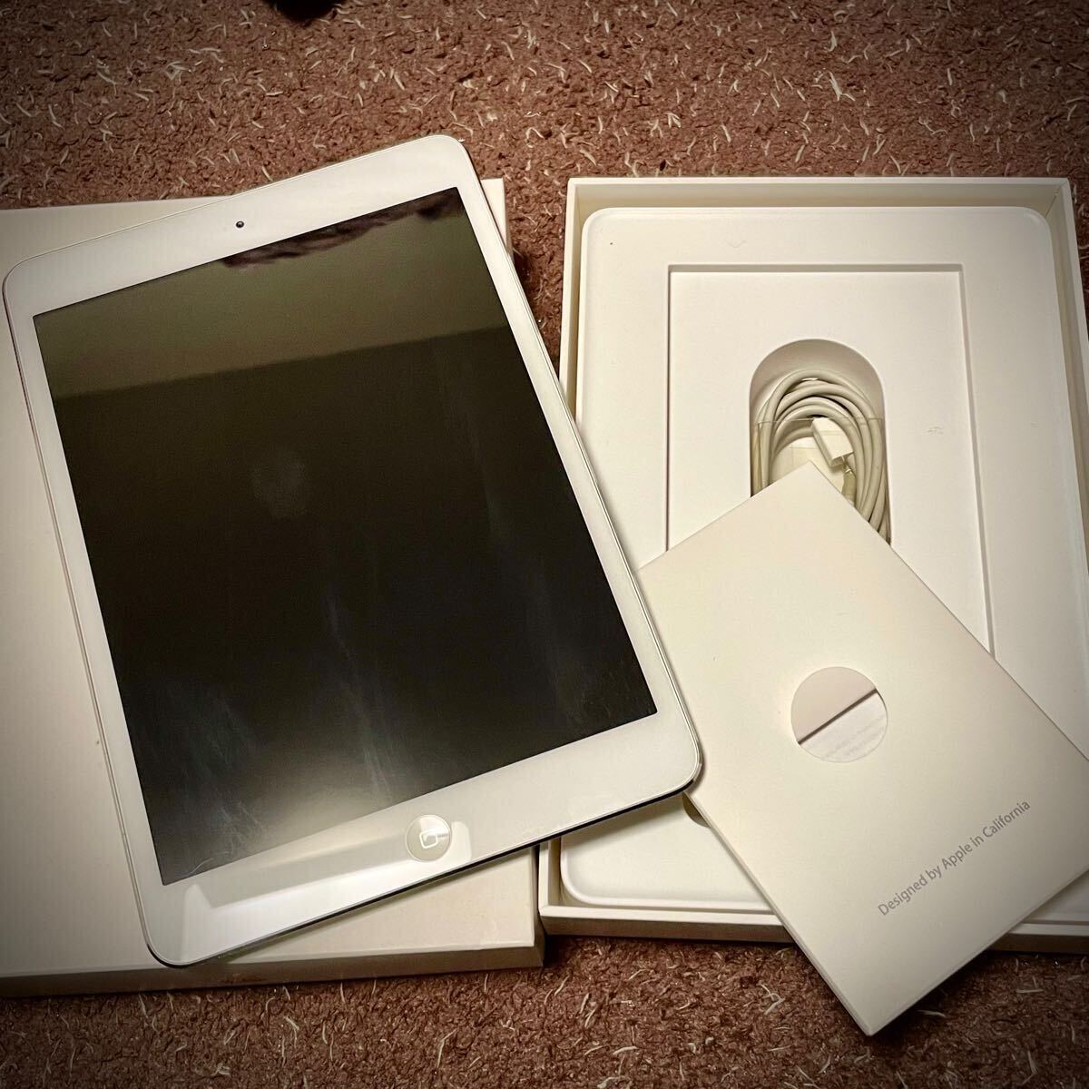 Apple iPad mini ☆MD531J/A Wi-Fi 16GB White☆ Model A1432 Restored