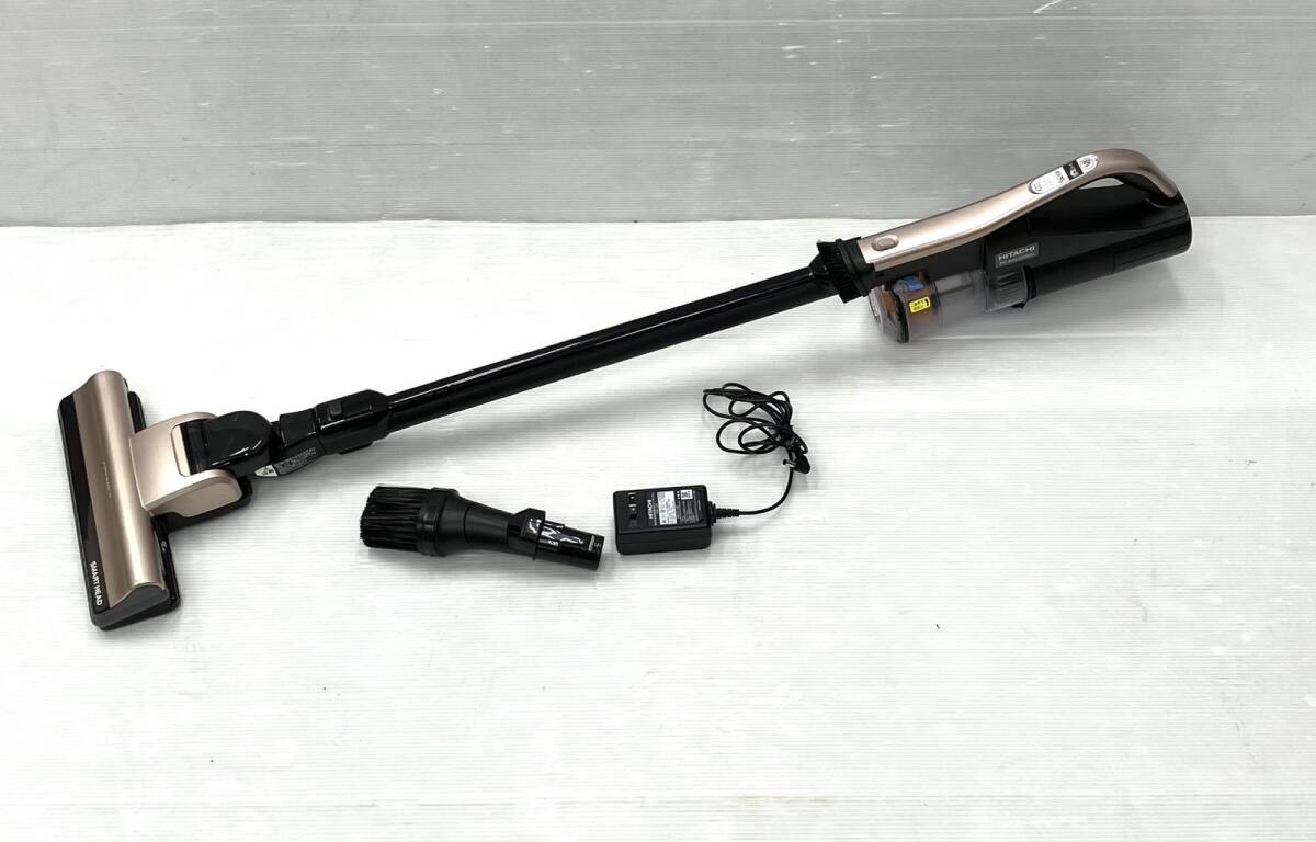〈家電〉HITACHI 日立　充電式掃除機　PV-BHL2000J 　2021年製　日本製【中古/現状品/通電確認済】005179-①