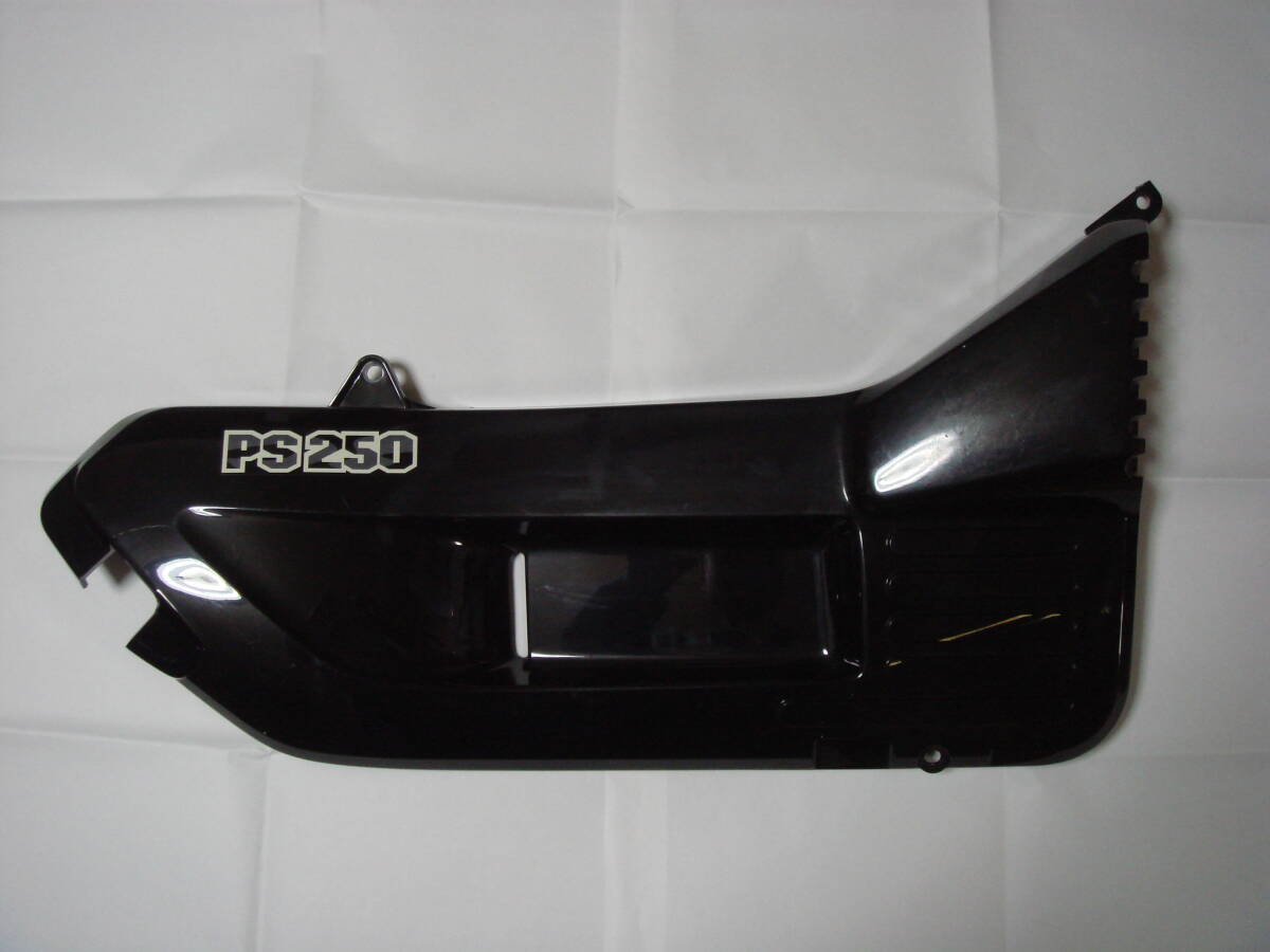▽ PS250 (MF09) △ HONDA ◎PS250 純正スクリーン（MF09 ホンダ