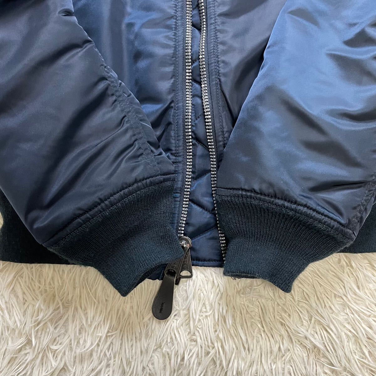 希少カラー ALPHA INDUSTRIES アルファ MA-1 フライトジャケット 