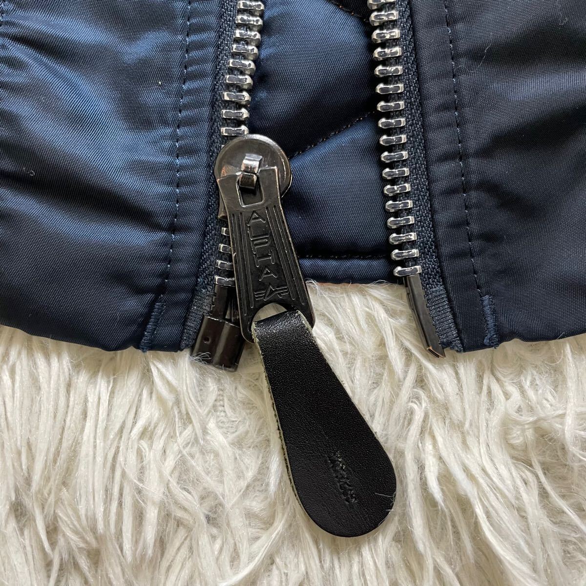 希少カラー ALPHA INDUSTRIES アルファ MA-1 フライトジャケット 