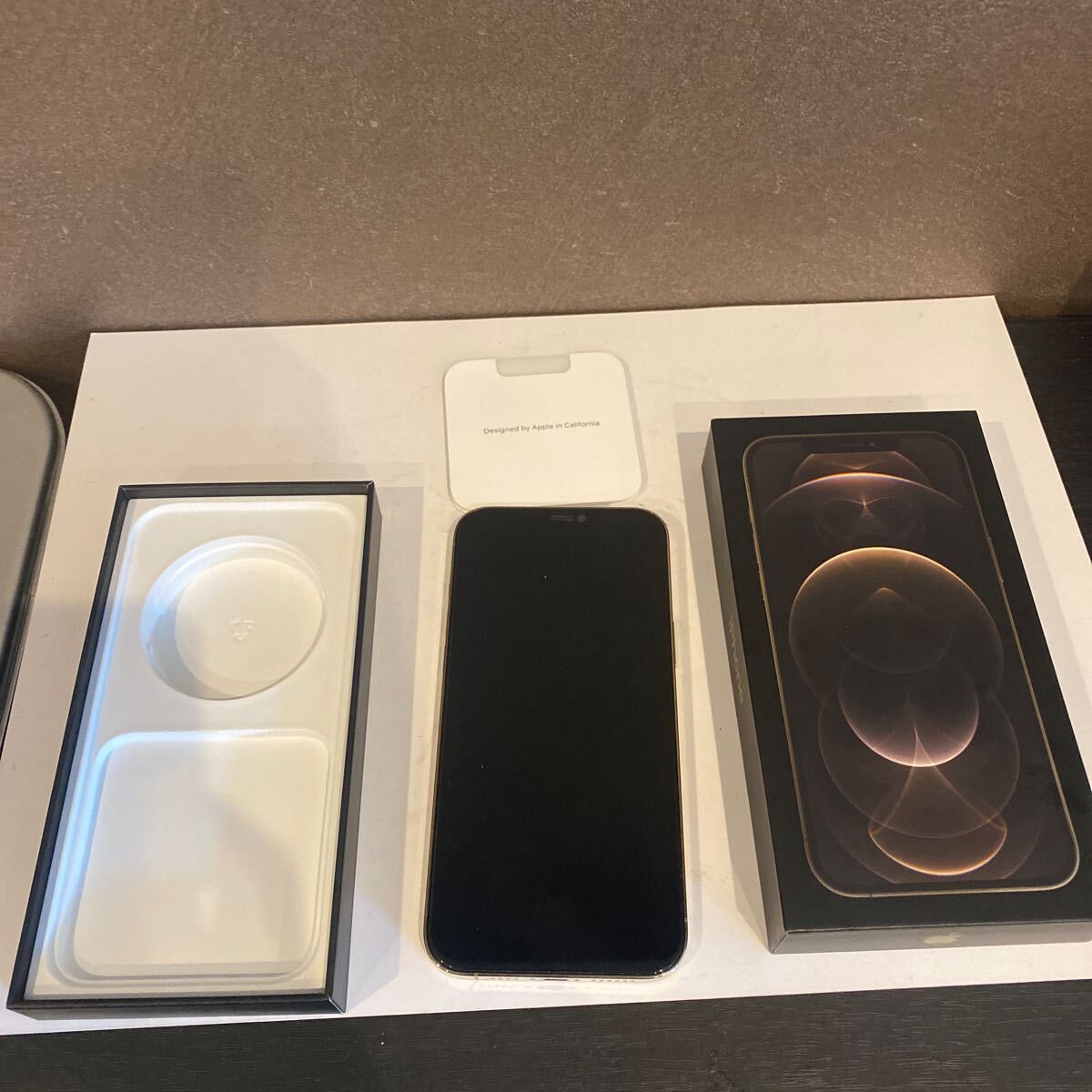 SIMフリー iPhone12 Pro Max 512GB バッテリー最大容量82% 外カメラ 