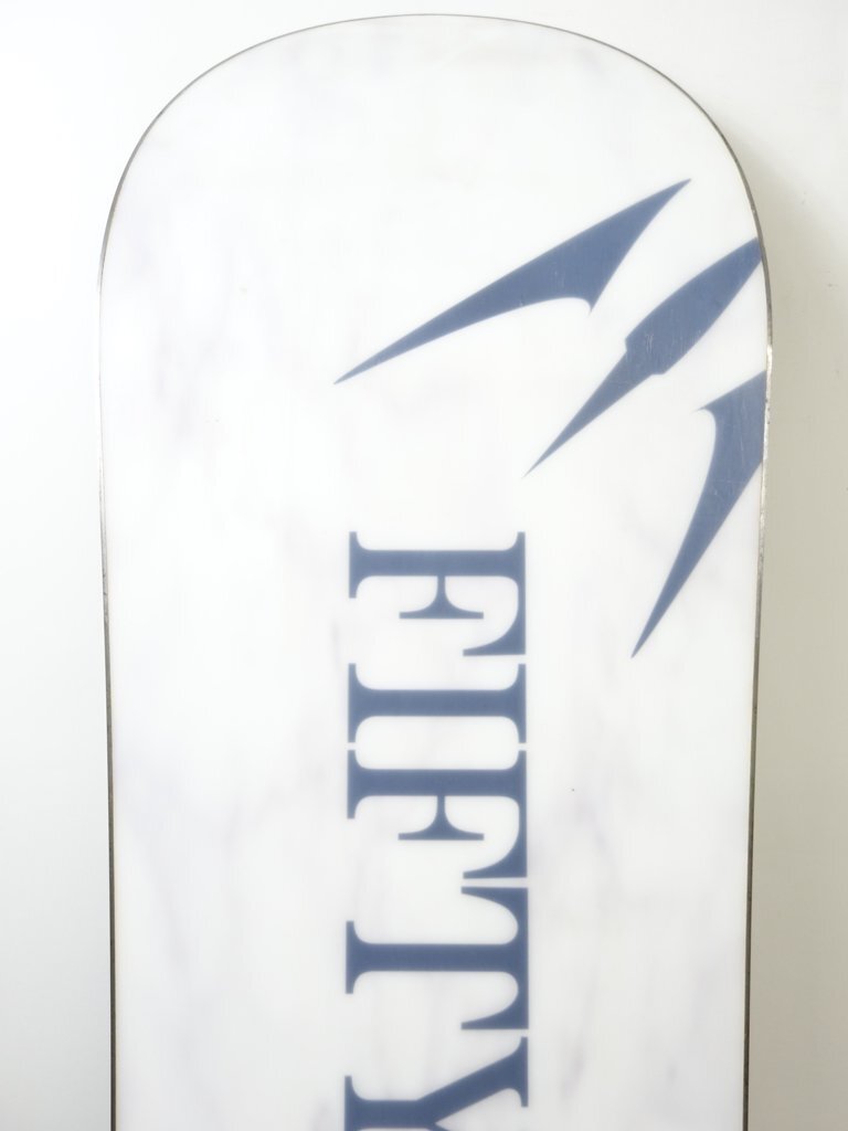 中古 グラトリ最適 22/23 MOSS FIFTY-FIFTY 150cm スノーボード モス