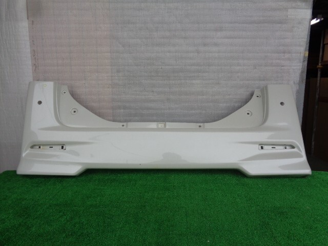 LA600S タントカスタム リアバンパー パール (19225) ダイハツ／タント LA600S カスタム用 リアバンパー ソナー穴2ヶ有 W24