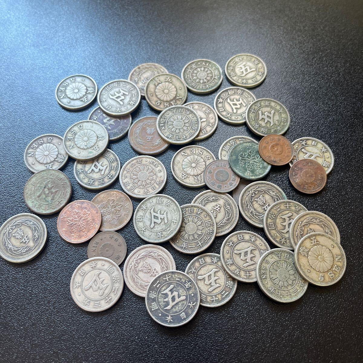稲5銭　白銅貨 菊　 日本 古銭 硬貨　まとめ売り 銅貨 白銅貨まとめて！稲5銭 菊5銭 一厘 五厘 ☆17 貨幣 希少 稲5銭白