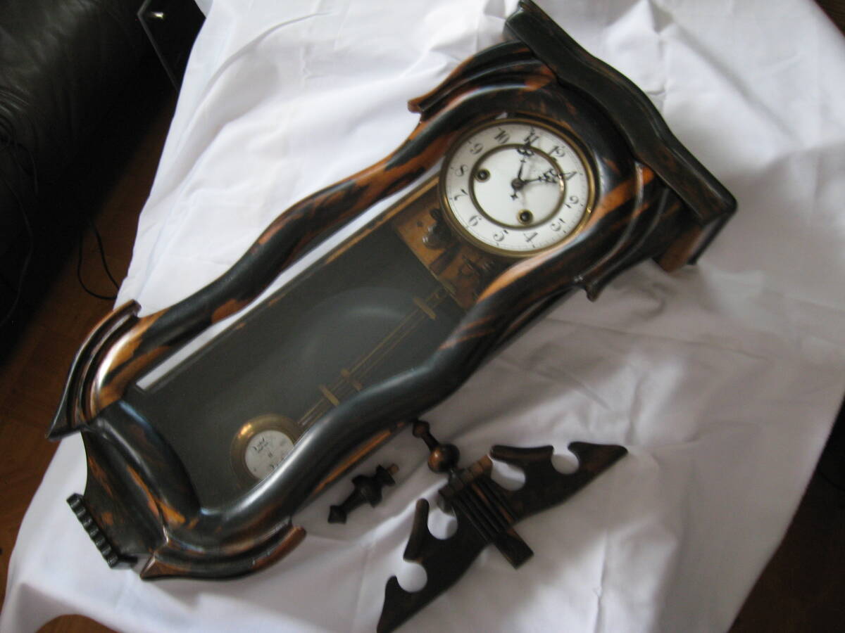 ユンハンス黒柿ヴァイオリン型時計　作動品_2