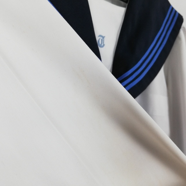 1円 セーラー服 スカート スカーフ 上下3点セット 大きいサイズ 中間服 青3本線 女子 学生服 熊本東稜高校 白 制服 中古 ランクC EY9796