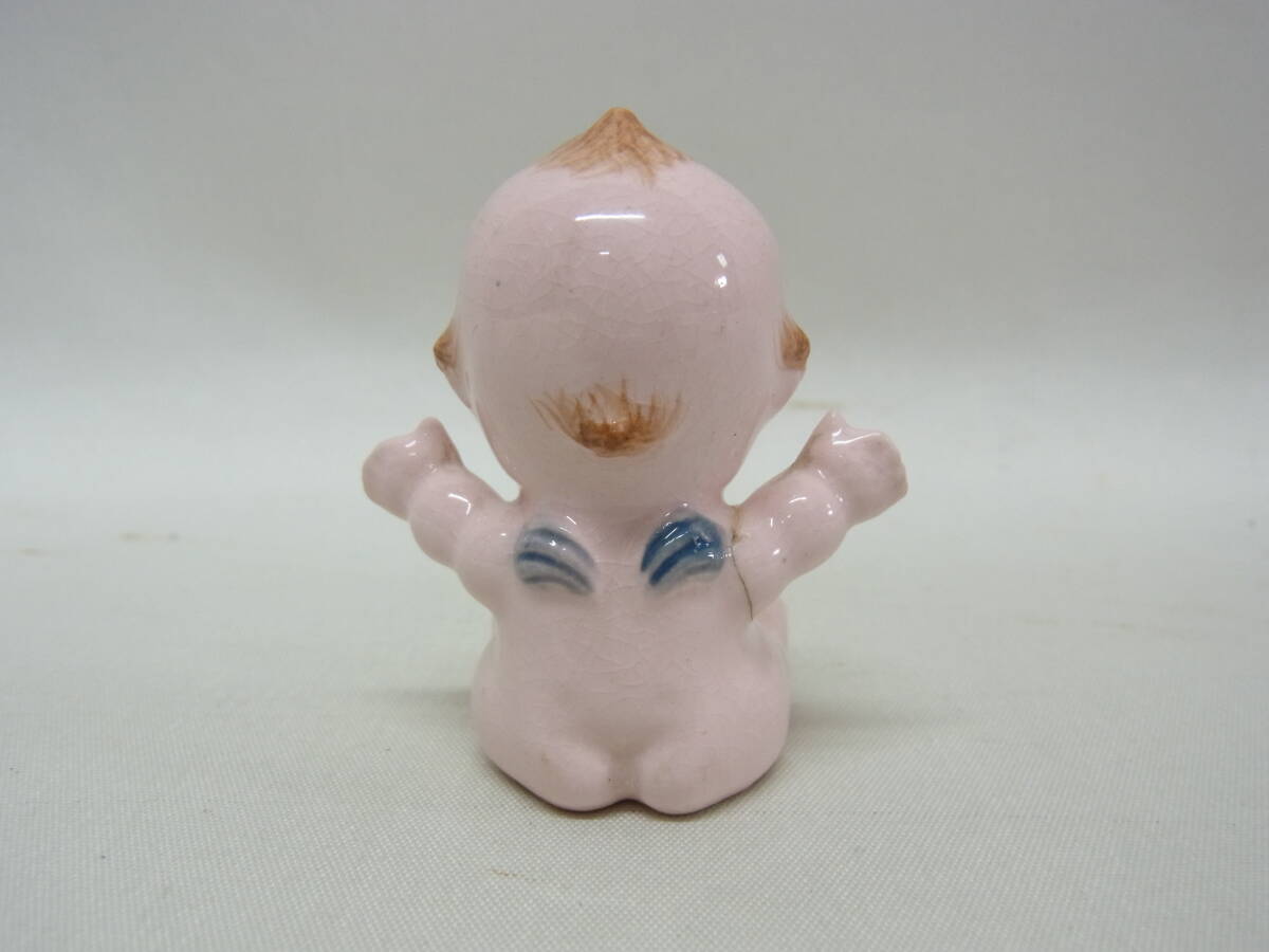 キューピー　ヴィンテージ　陶器　置物　ミニミニフィギュア 高さ約5.3cm☆古い 小さい 陶器 キューピー 置物☆ミニ キューピー人形