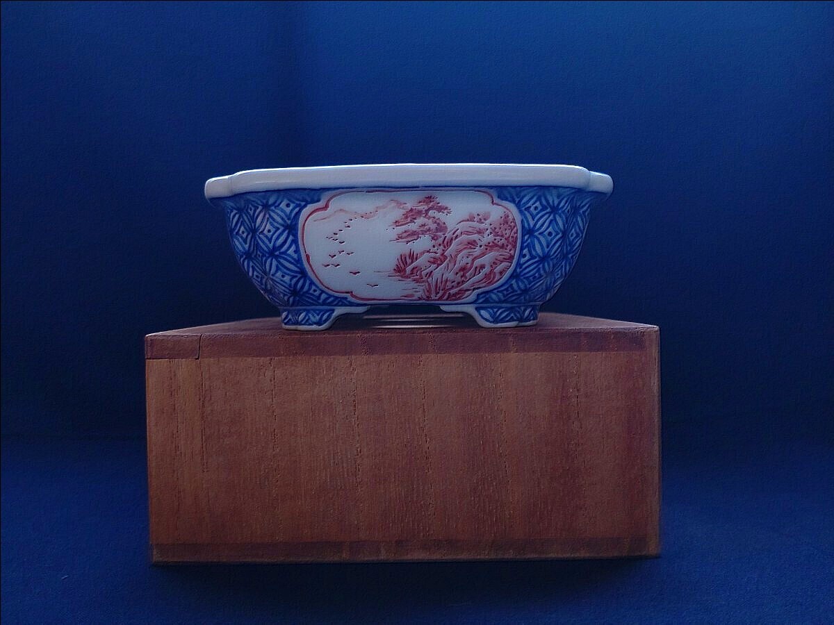 古手の銘品！珍しい完品！迫力の赤絵鉢！時代乗り抜群！春嘉 大きめサイズの春嘉鉢【赤絵山水図長方鉢】共布共箱付 春嘉 Haruyosi 絵鉢_2