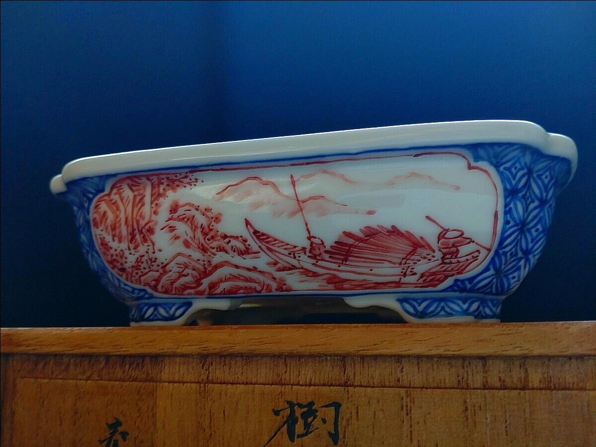 古手の銘品！珍しい完品！迫力の赤絵鉢！時代乗り抜群！春嘉 大きめサイズの春嘉鉢【赤絵山水図長方鉢】共布共箱付 春嘉 Haruyosi 絵鉢_8
