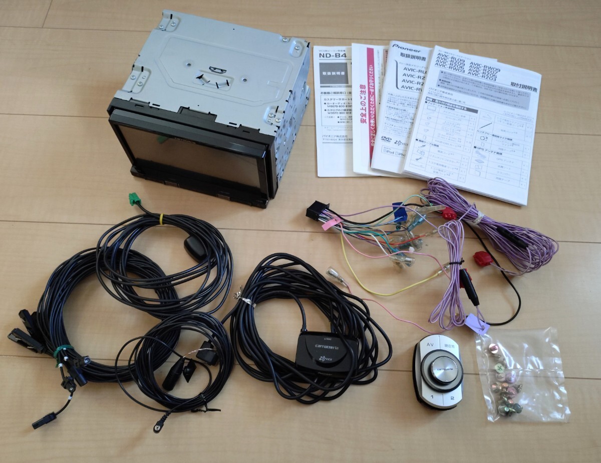 人気セール，セール カロッツェリア 楽ナビ AVIC-RZ09 7インチワイド TV CD DVD SDカード Bluetooth VICSユニット付き(メモリーナビ)｜売買されたオークション情報、yahooの商品情報をアーカイブ公開 - オークファン メモリーナビ