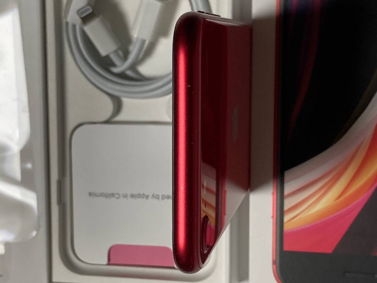 iPhoneSE 第2世代 64GB レッド ムスビー｜バッテリー83%iPhone SE（第2