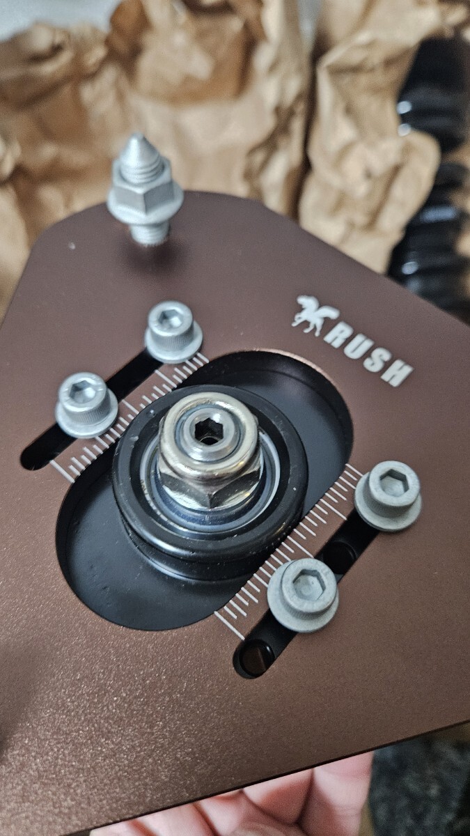 新品未使用 50プリウス RUSH 車高調 Comfort Class Damper ZVW50/ZVW51
