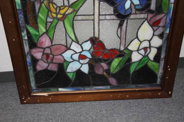 ステンドグラス蝶と花 訳あり 超格安 テーブルスタンド 売買されたオークション情報 Yahooの商品情報をアーカイブ公開 オークファン Aucfan Com