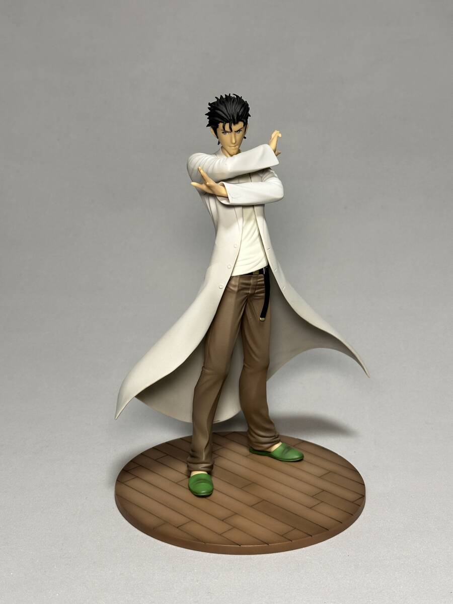 Steins;Gateシュタインズ・ゲ ート岡部倫太郎 1/8 完成品フィギュア シュタインズ・ゲート 岡部 倫太郎 フィギュア (1/8スケール PVC塗装済