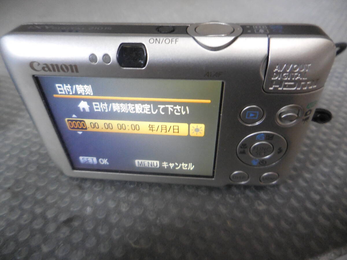 送料385円】 Canon キヤノン DIGITAL IXUS PC1353 シルバー コンパクト