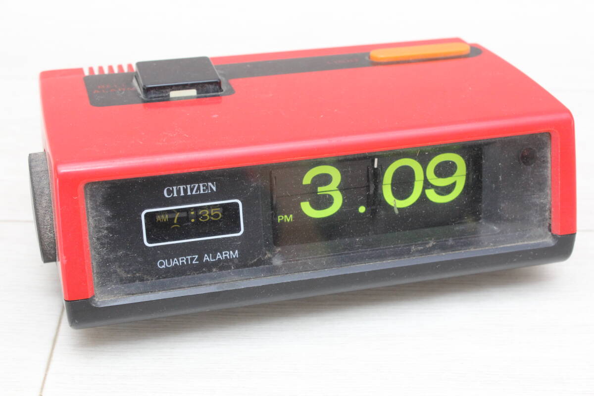 シチズン(CITIZEN) 昭和レトロ(パタパタ時計)8RD104【赤色】 ib□シチズン CITIZEN パタパタ時計 8RD104 赤色 目覚まし時計 電池式