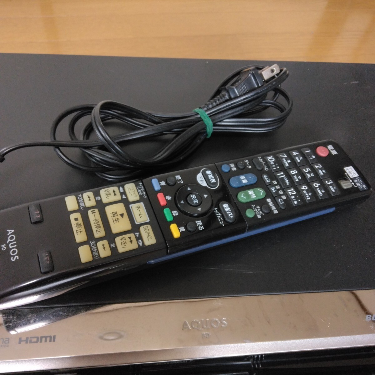 SHARP AQUOS ブルーレイレコーダ BD- W 560 【公式通販】
