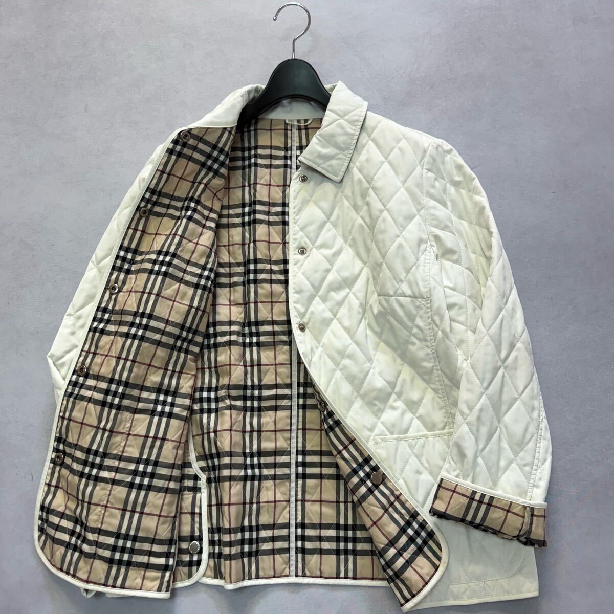 良品 Burberry バーバリー キルティングジャケット 中綿 ノバチェック 
