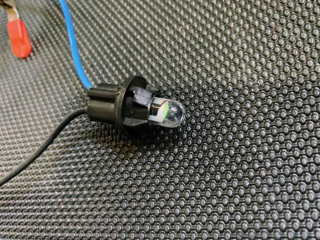 T10 24V ポジションランプ クリスタルウェッジ球ナンバー灯ホワイト20個_4