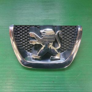 ★プジョー フロントバンパー 純正エンブレム★