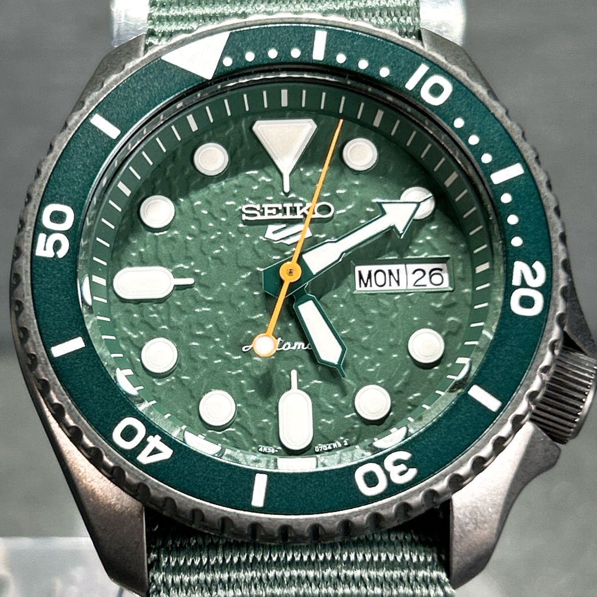 超美品 SEIKO セイコー 5 SPORTS スポーツ SRPD77K1 腕時計 自動巻き
