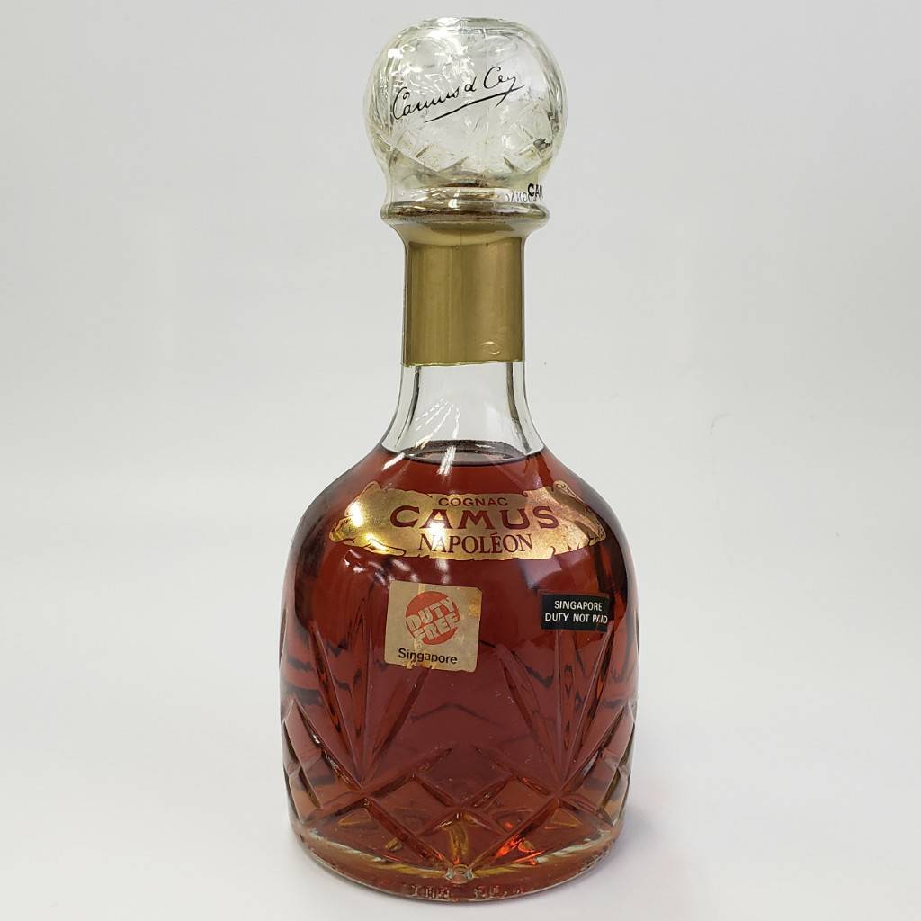 25静/C015192-3/OY3000/E041-570/ 酒 CAMUS NAPOLEON COGNAC カミュ ナポレオン コニャック ブランデー 700ml_1