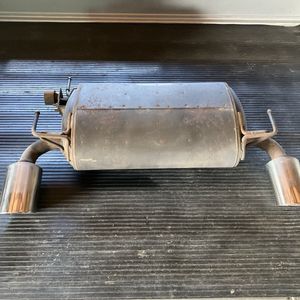 日産スカイラインクーペ　CKV36 純正リアマフラー　リアピース