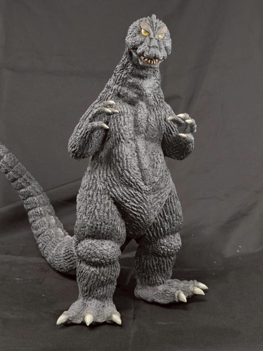 YAMAKAWA造型部 原子怪獣ゴジラ1964 モスラ幼虫2体 ジオラマベース
