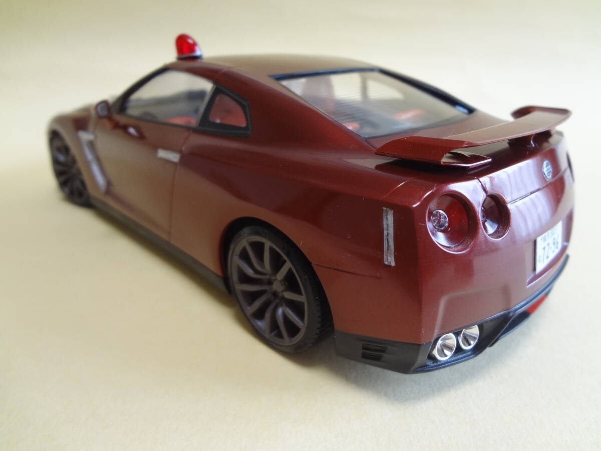 1/24 AOSHIMA 「さらばあぶない刑事」R35 GT-R ネームプレート付き_8