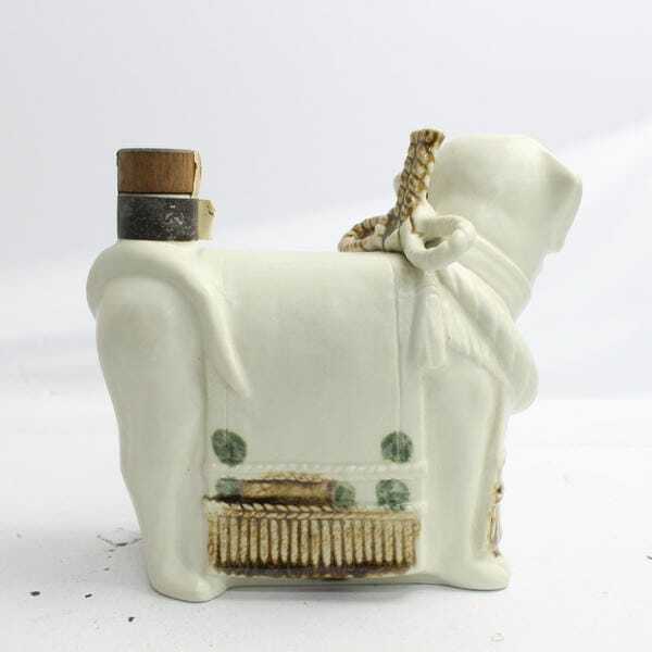 1円~SUNTORY（サントリー）ローヤル 干支ボトル 戌歳 43％ 600ml 陶器（重量 1193g）※封シール破れ X25F230033_4