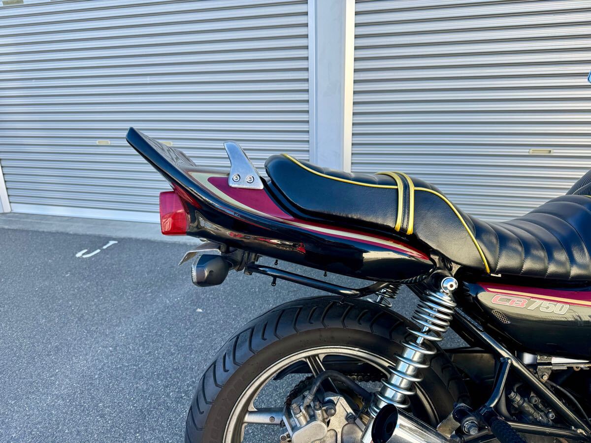 ① CB750F 2 RC42 CB750-2 リア羽 リアシートカウル ウイング ハネ 羽