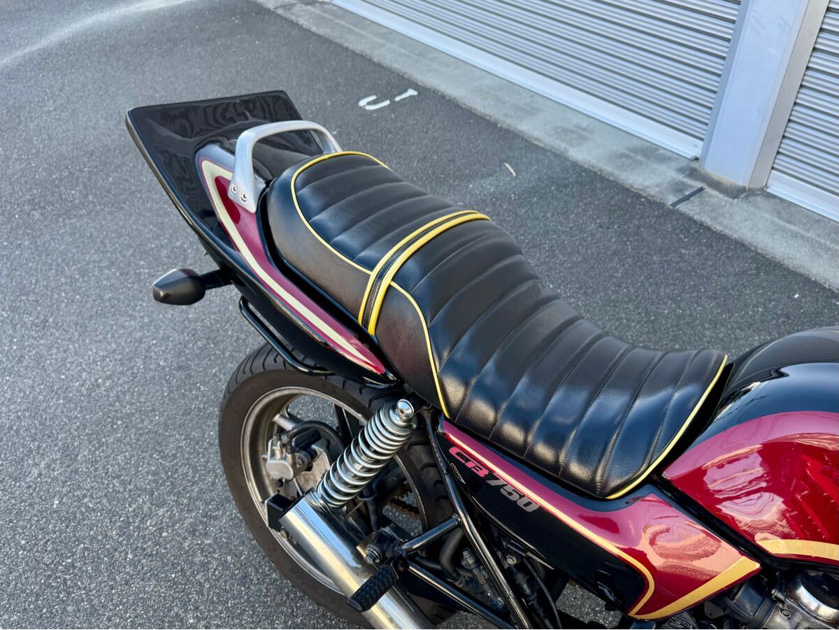 ① CB750F 2 RC42 CB750-2 リア羽 リアシートカウル ウイング ハネ 羽