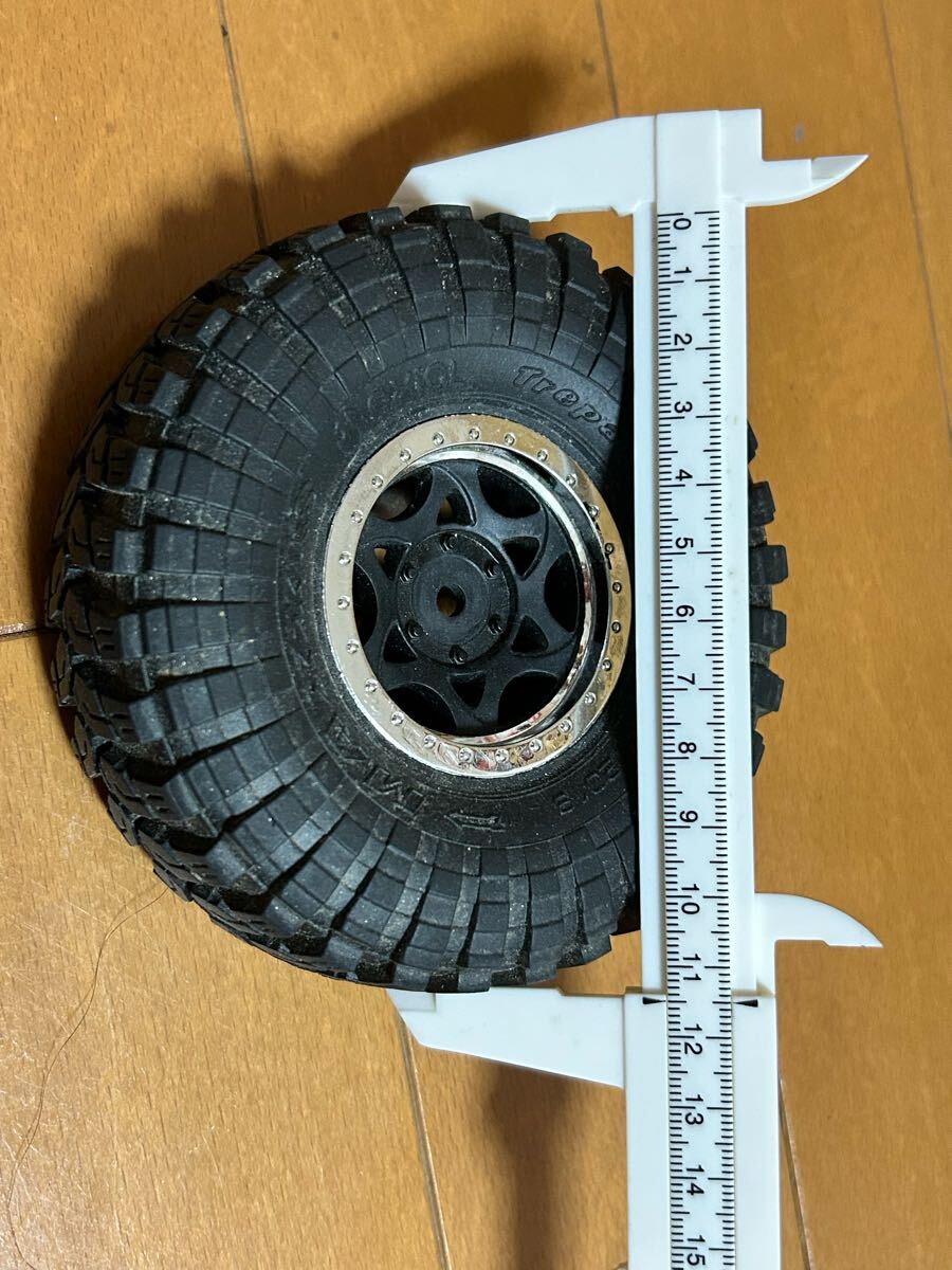 RC クローラー タイヤ アキシャル SCX10 純正タイヤホイール５本セットとオマケ1.9インチタイヤ_3