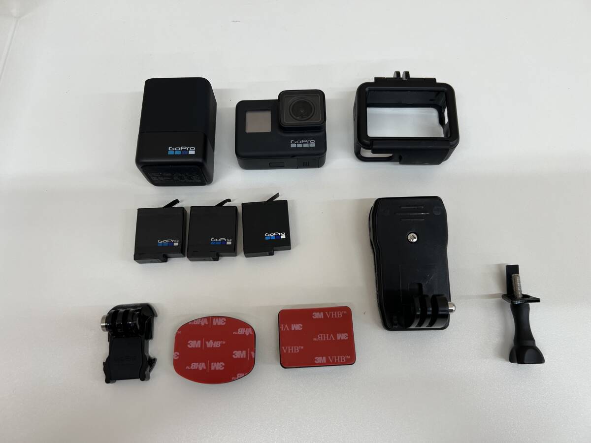 Y25082292★中古品 GoPro HERO7 BLACK CHDHX-701-FW　DUAL BATTERY CHARGER_1