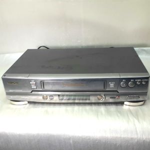 HITACHI日立VHSビデオデッキの値段と価格推移は？｜2件の売買データ