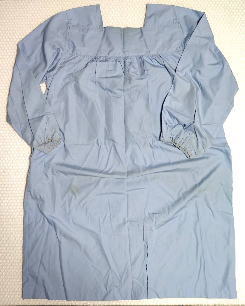 仙台白百合学園中学校高等学校 タブリエ 制服に合わせて セーラー服の