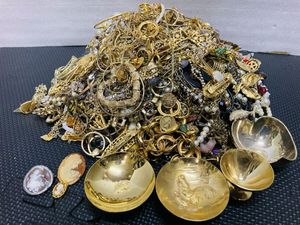 イミテーション まとめ 1kgのYahoo!オークション(旧ヤフオク!)の相場