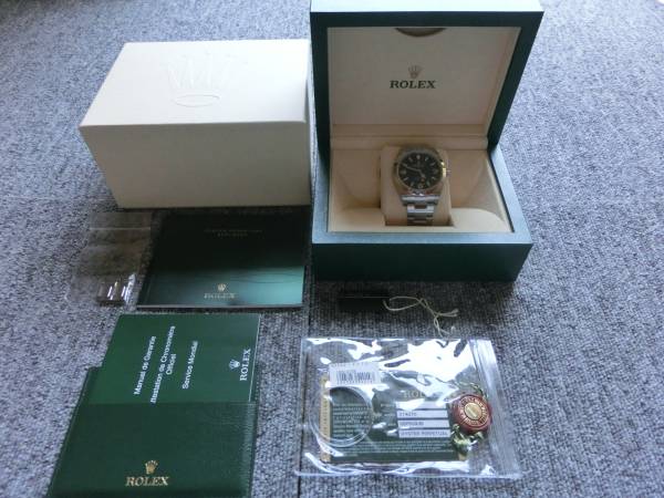 ☆ 極美品！送料無料！ ロレックス エクスプローラーⅠ214270 ☆_1