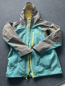 バートンAKゴアテックスサイズM