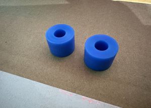 ブルーの素材が一番スノーモービル 新品 在庫あり セカンダリー クラッチ ローラー 強化