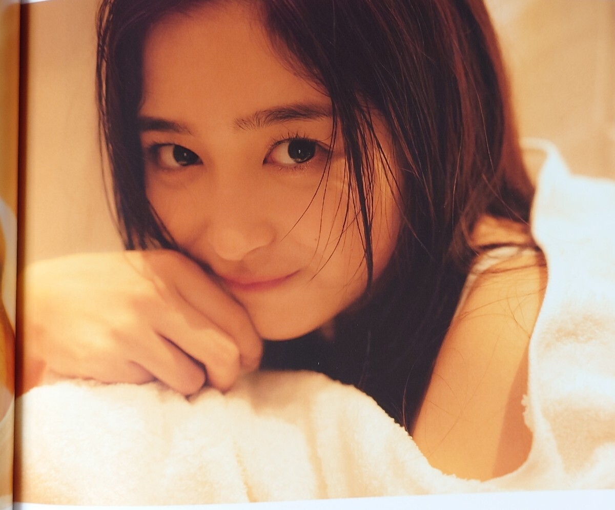 TRIANGLE magazine 01 乃木坂46 井上和 cover ステッカー付き(乃木坂46