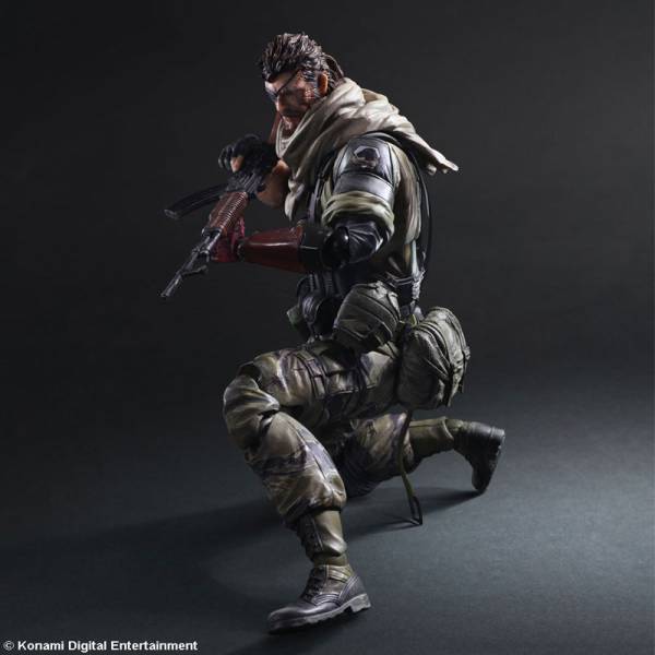 メタルギアソリッド V ヴェノム・スネーク フィギュア　初回限定