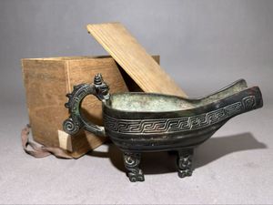 青銅器の値段と価格推移は？｜182件の売買データから青銅器の価値が