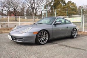 ポルシェ911カレラ4　996型　マニュアル車　2001年式ディーラー車　車高調　19AW　レカロ