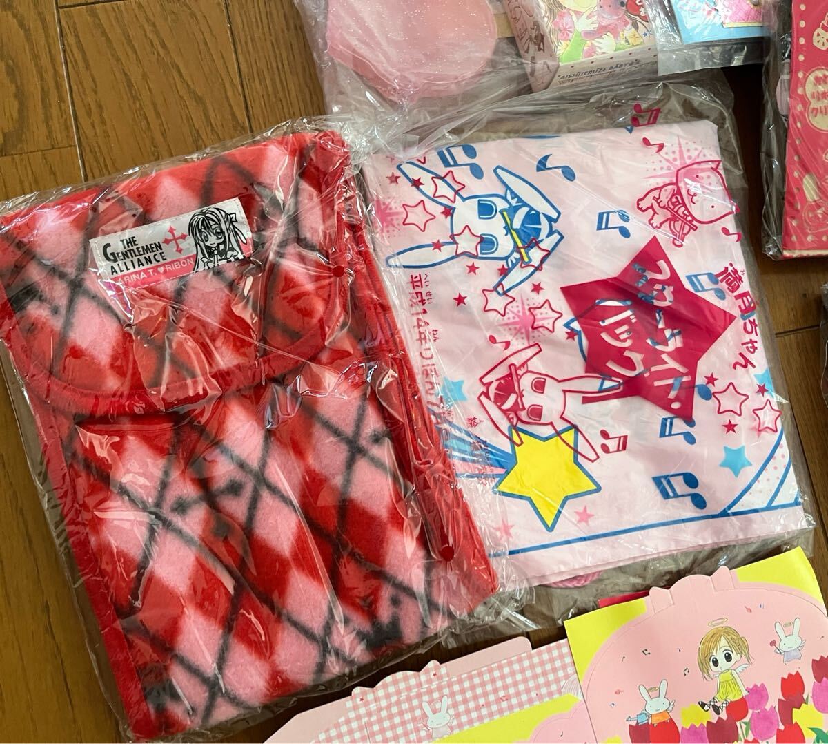少女漫画 まとめ売り りぼん ちゃお フレンド マーガレット フラワー 生写真 りぼん/ちゃお/なかよし/花とゆめ/マーガレット/付録/グッズ/漫画