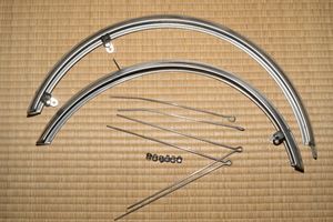 ノーブランド 20インチ 用 451 アルミ シルバー フェンダー 泥除け 中古 実用向け 現状品