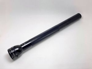 アメリカ製 MAG-LITE社 マグライト 単一×6本 懐中電灯 ライト 停電 災害 緊急 肝試し