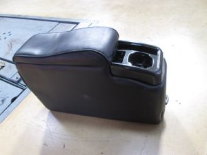 センターコンソール　コンソールボックス　ひじ掛け　ワゴン　バン